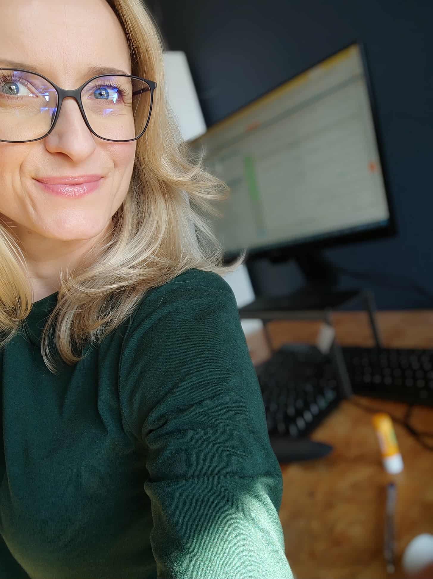 Portrait of Małgorzata Śnigurowicz, English-to-Polish translator and transcreator